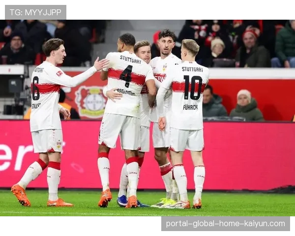 斯图加特四球逆转勒沃库森 攀升至积分榜第三位 斯图加特四球逆转勒沃库森 攀升至积分榜第三位